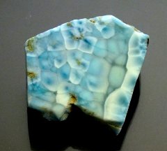ラリマー（Larimar） ソーダ珪灰石（Pectolite）